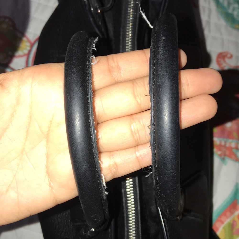 Micheal Kors handbag - Picture 11 of 12